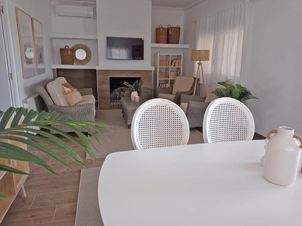 Segunda vivienda en La Pobla de Vallbona · Vista 05